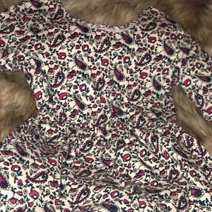 3 dresses Swipe!